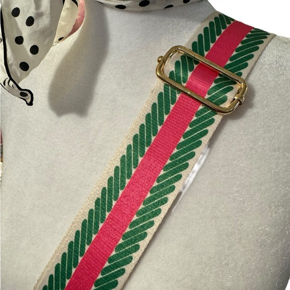 🌴🦩Lilly Pulitzer Colored Crossbody Strap 🦩🌴 - Picture 2 of 3